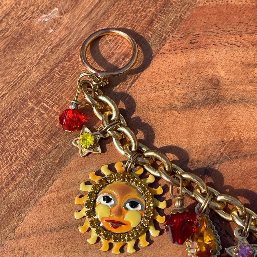 Vintage Lunch at the Ritz 2GO Sun Face Sunglasses Charm Anklet Bracelet 10” Rare - Picture 5 of 7